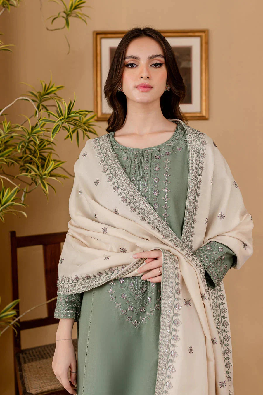BRAND NAME : BATIK